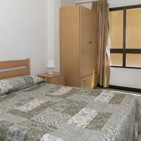 Estirpe, 3º-5 Appartement *
